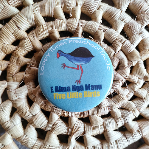 E Rima Ngā Manu pūkekō badge